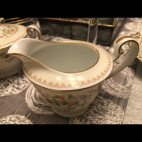 NORITAKE CHINA SET - Picture 4 of 10